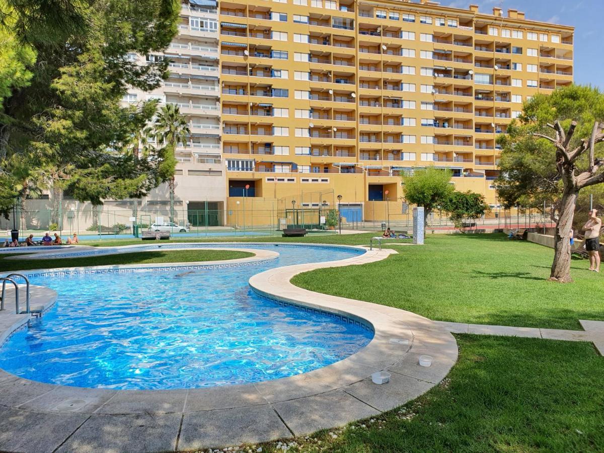 Apartment In Campoamor Overlooking The Swimming Pool Buitenkant foto